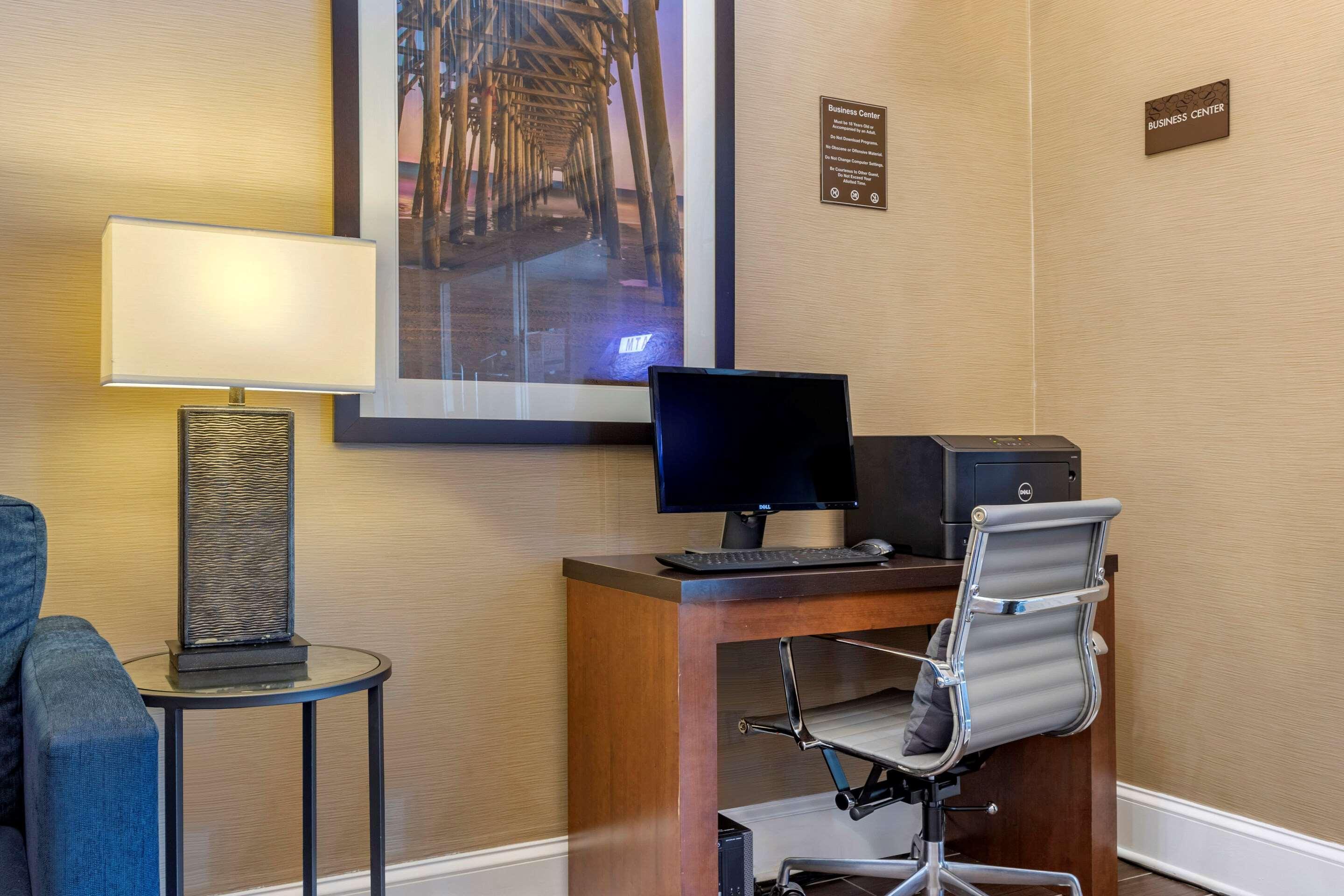 Comfort Suites Myrtle Beach Central Bagian luar foto