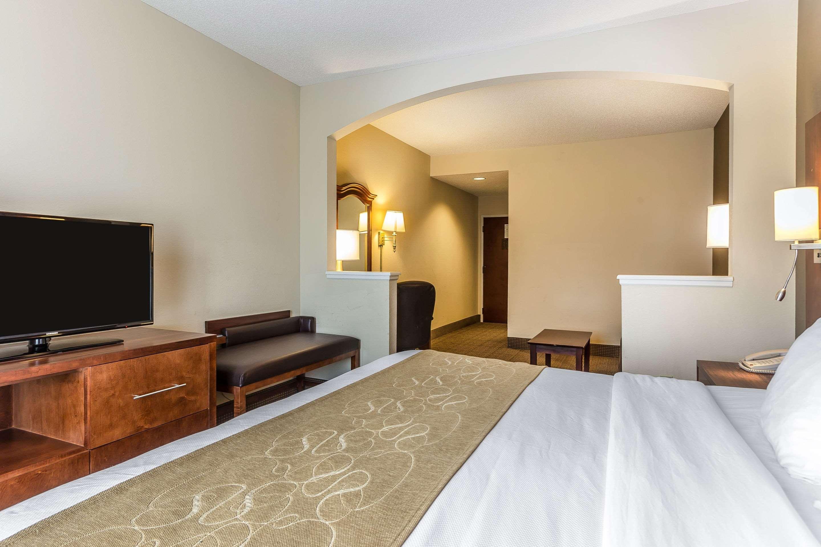 Comfort Suites Myrtle Beach Central Bagian luar foto