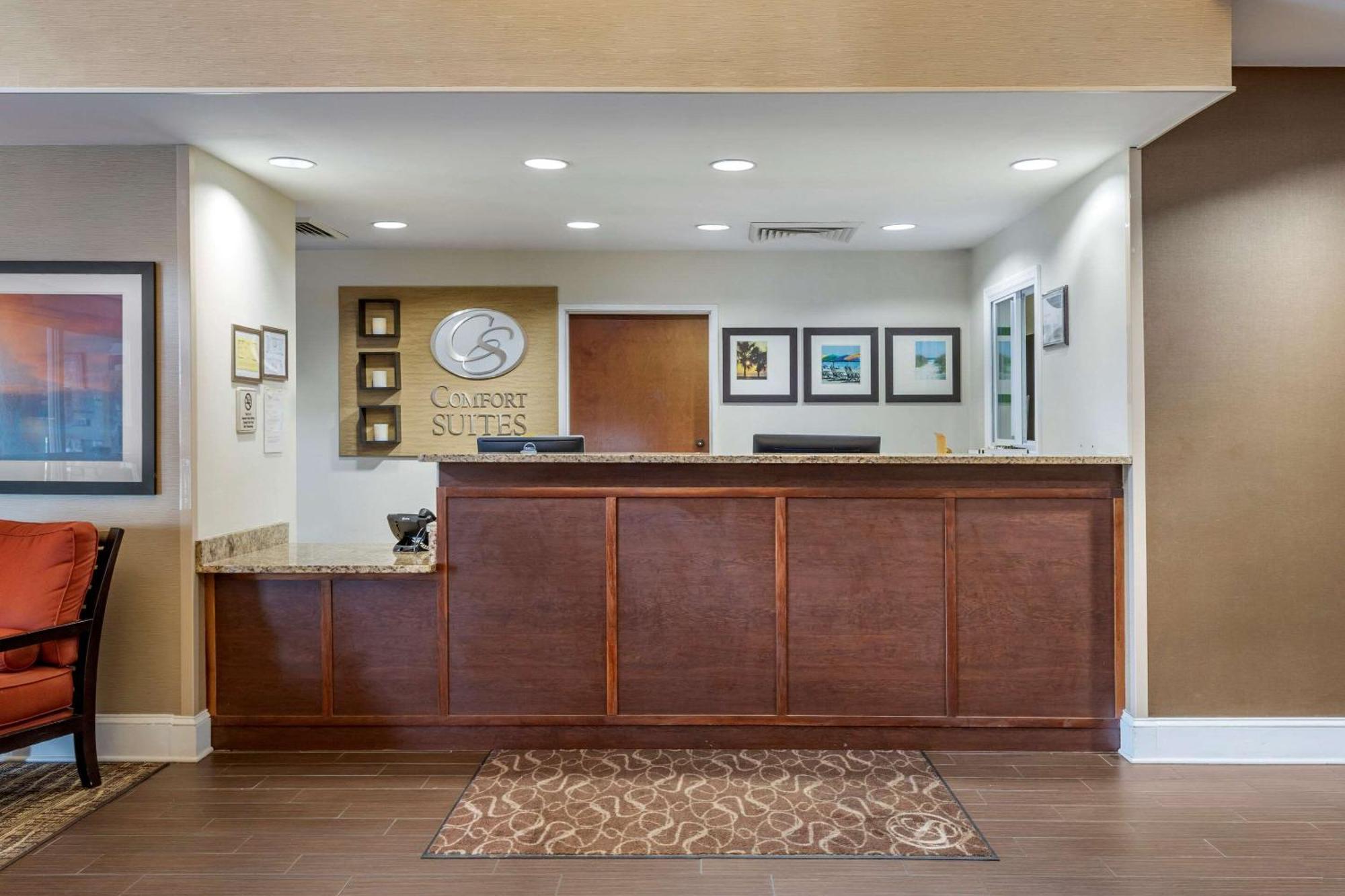 Comfort Suites Myrtle Beach Central Bagian luar foto
