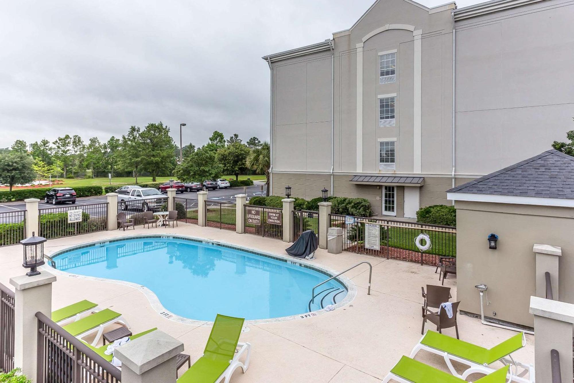 Comfort Suites Myrtle Beach Central Bagian luar foto